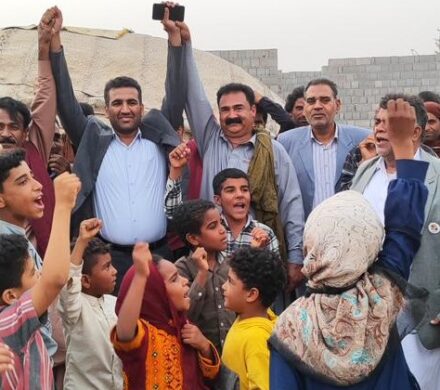 صبح سحر نزدیک است